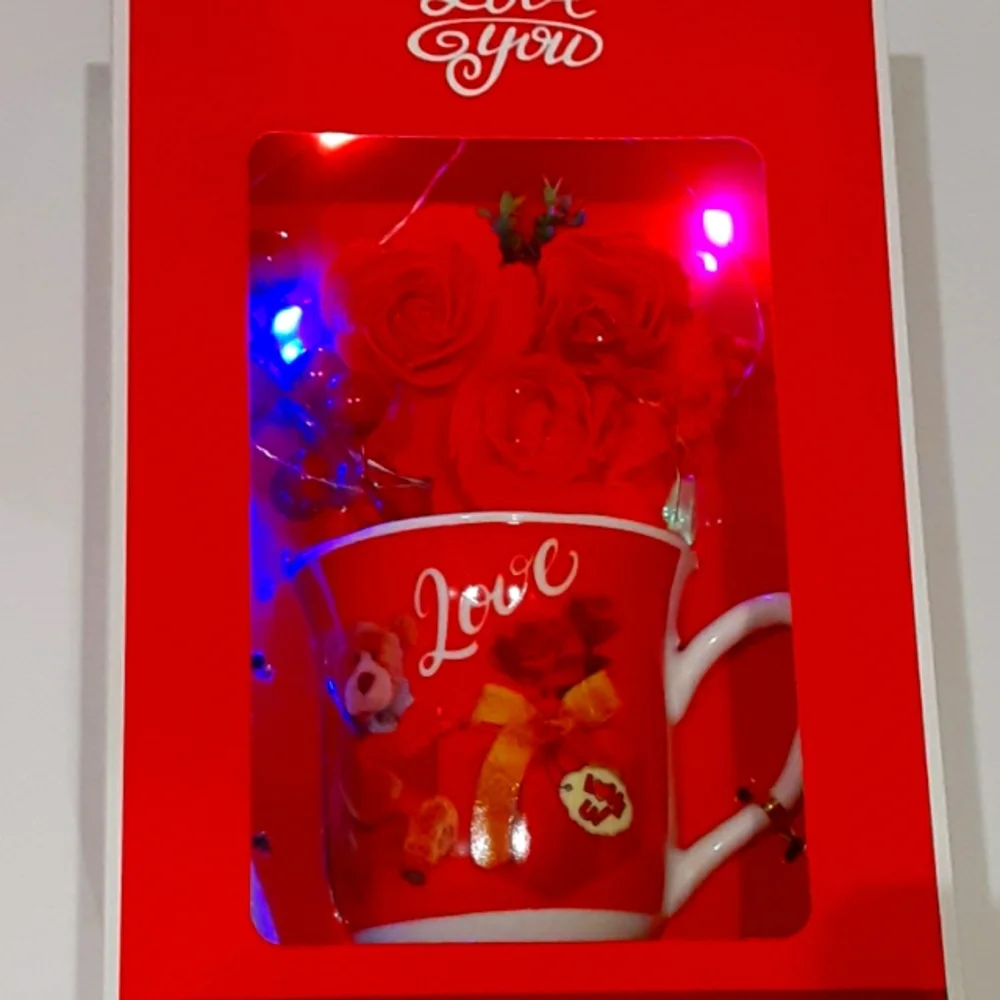 VALENTINE LOVE YOU COFFEE MUG WITH RED BOUQUET LED LIGHT